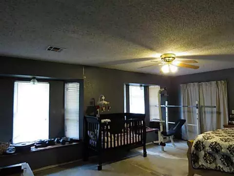 122 Tracye Dr, Mcloud, OK 74851 photo 9