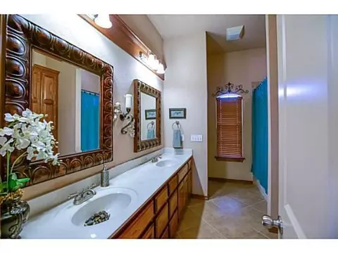 1712 Riverview Dr, Tuttle, OK 73089 photo 19