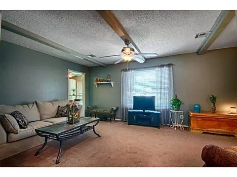 1732 E Longview Ln, Mustang, OK 73064 photo 5