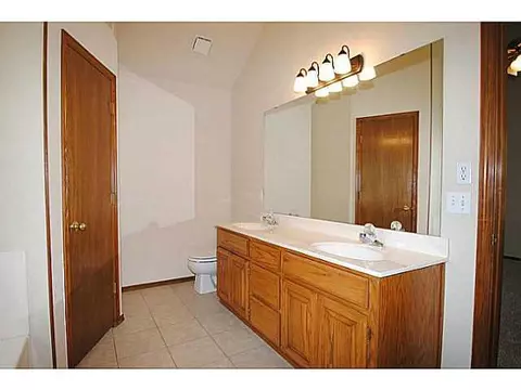 700 Goshawk Dr, Norman, OK 73072 photo 6