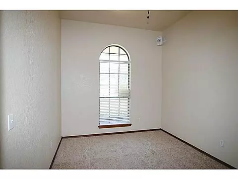 700 Goshawk Dr, Norman, OK 73072 photo 10