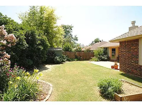 700 Goshawk Dr, Norman, OK 73072 photo 12