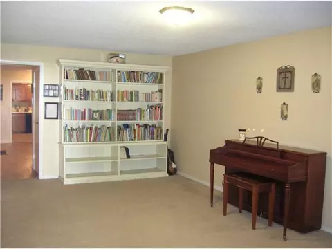29710 Clearpond Rd, Mcloud, OK 74851 photo 5