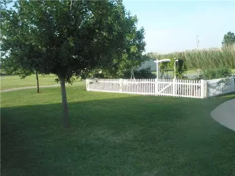 2219 E Fox Ln, Newcastle, OK 73065 photo 5