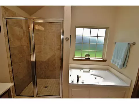 4105 Champlain Ct, Yukon, OK 73099 photo 10