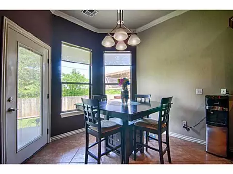 809 Kelsi Dr, Moore, OK 73160 photo 8