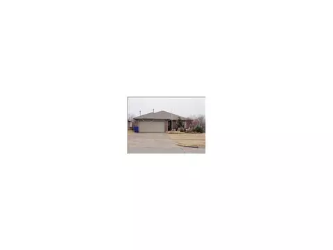 702 Sequoyah Trails Dr, Norman, OK 73071 photo 1