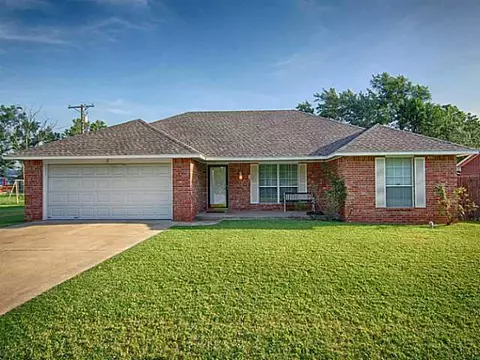 5 E Locust St, Tuttle, OK 73089 photo 1