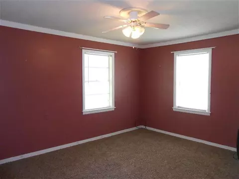 120 N 10th St, Mcloud, OK 74851 photo 10
