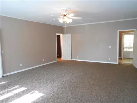 120 N 10th St, Mcloud, OK 74851 photo 7
