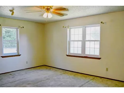 15425 E Hefner Rd, Jones, OK 73049 photo 11