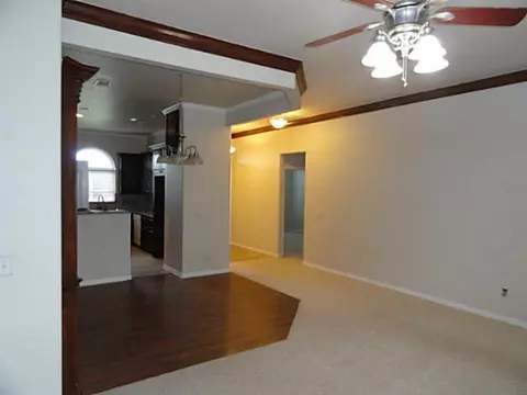 716 Hedgewood Dr, Moore, OK 73160 photo 8