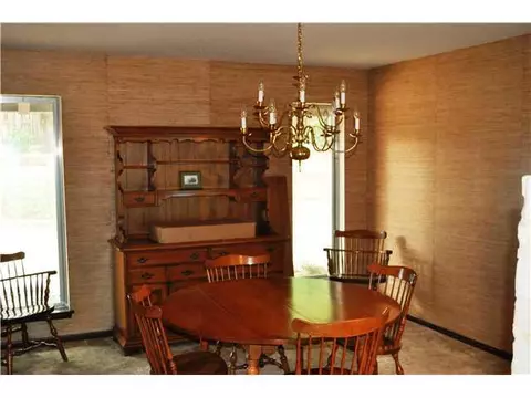 928 E Mockingbird Dr, Guthrie, OK 73044 photo 3