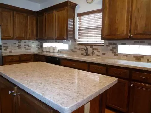 10013 Dover Dr, Yukon, OK 73099 photo 3