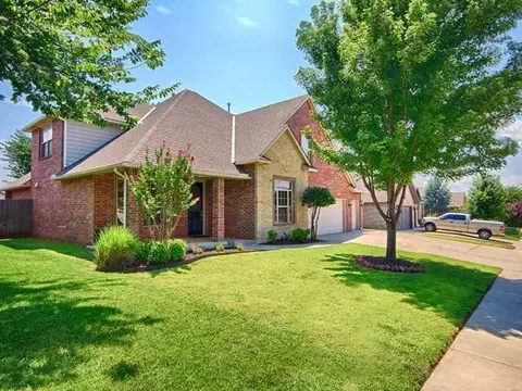 1632 Apache Trl, Edmond, OK 73003 photo 1