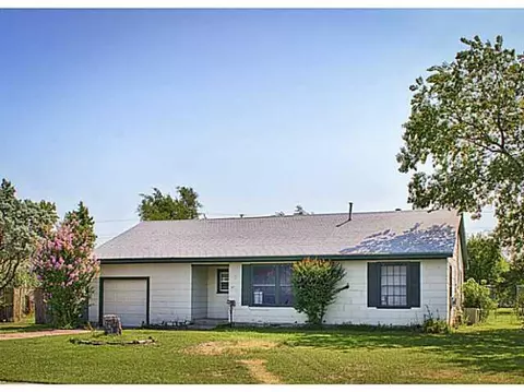 1431 Eisenhower Rd, Norman, OK 73069 photo 1