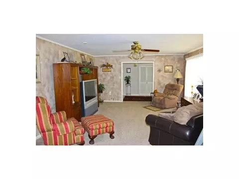102 Maple Ln, Chickasha, OK 73018 photo 2