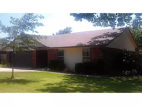 226 Cindy Ave, Norman, OK 73071 photo 2