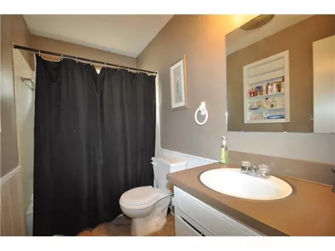 222 E Cherry Ave, Yukon, OK 73099 photo 13