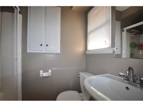 222 E Cherry Ave, Yukon, OK 73099 photo 9
