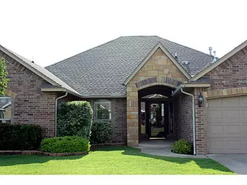 1117 Bryan Dr, Moore, OK 73160 photo 1