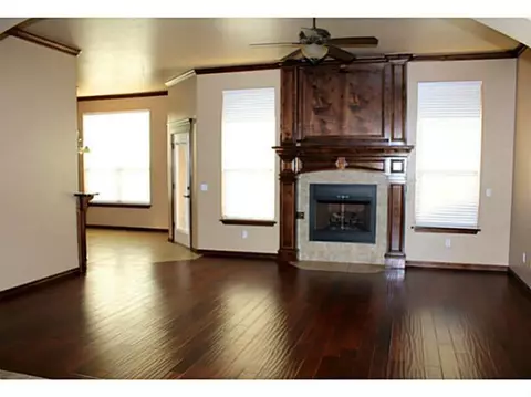 1117 Bryan Dr, Moore, OK 73160 photo 7