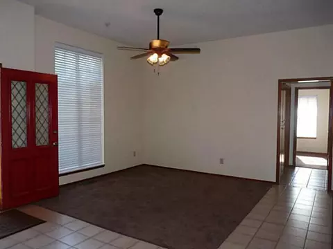 133 E Olympic Dr, Yukon, OK 73099 photo 6