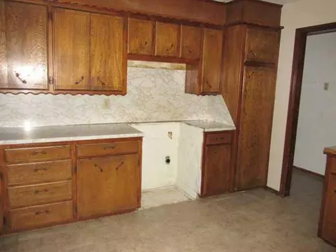 636 E 26th St, Edmond, OK 73013 photo 17