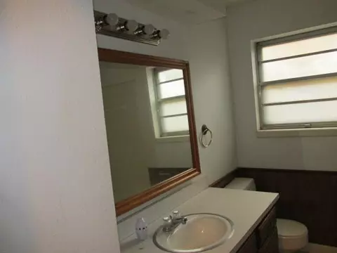 636 E 26th St, Edmond, OK 73013 photo 11