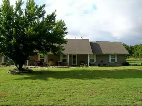 144 Shannon Dr, Mcloud, OK 74851 photo 1