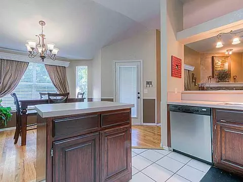 812 SE 38th, Moore, OK 73160 photo 9