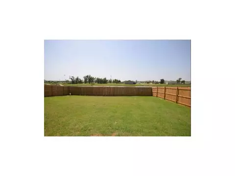 1701 Eagle Dr, Moore, OK 73160 photo 8