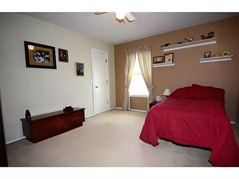 716 Cedar Springs Dr, Tuttle, OK 73089 photo 17