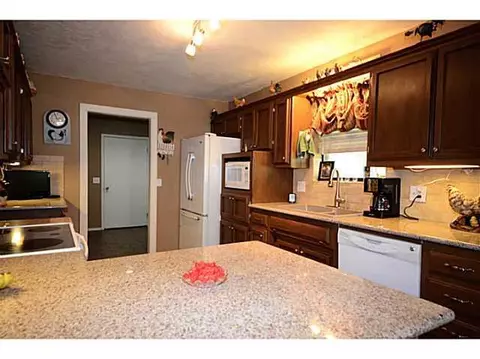 716 Cedar Springs Dr, Tuttle, OK 73089 photo 11