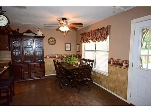 716 Cedar Springs Dr, Tuttle, OK 73089 photo 10