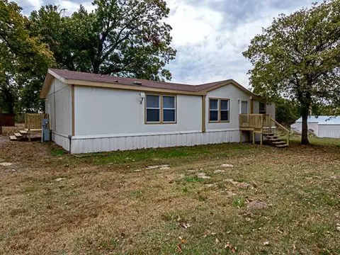 17 Whispering Oaks Dr, Mcloud, OK 74851 photo 2