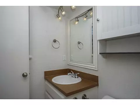 517 Post Oak Ln, Moore, OK 73160 photo 12