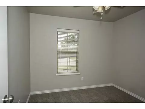 517 Post Oak Ln, Moore, OK 73160 photo 14