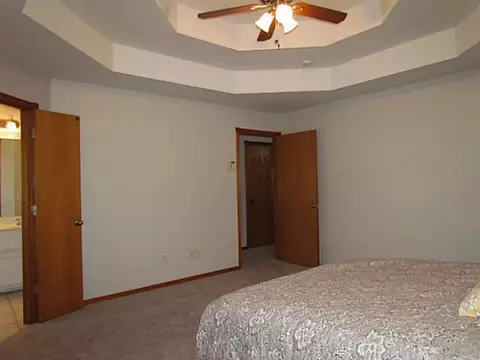 2096 Teal Holw, Tuttle, OK 73089 photo 8