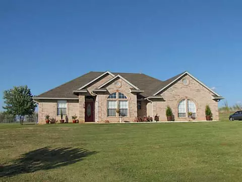 2096 Teal Holw, Tuttle, OK 73089 photo 1