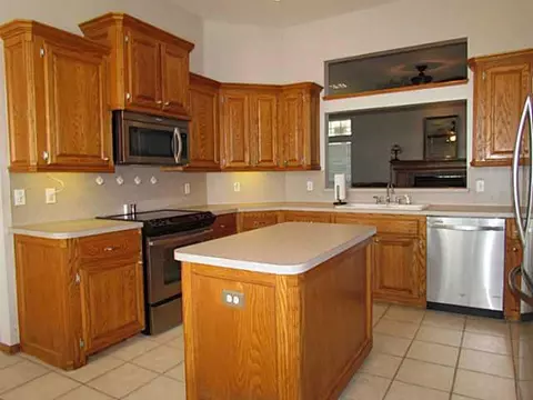 2096 Teal Holw, Tuttle, OK 73089 photo 5