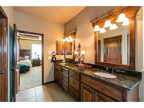 600 Cloudview Pl, Edmond, OK 73003 photo 11