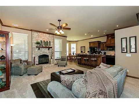 600 Cloudview Pl, Edmond, OK 73003 photo 2
