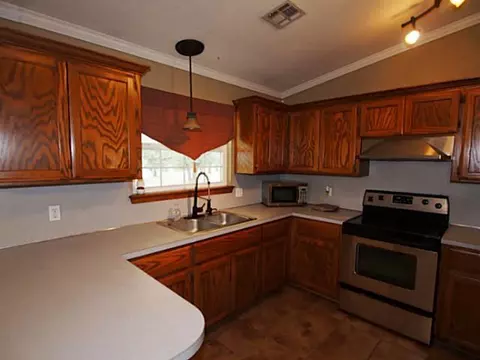 4 Post Oak Rd, Shawnee, OK 74801 photo 8