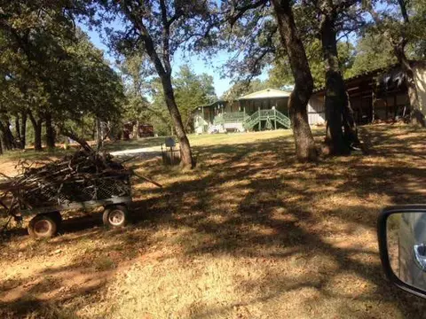 10401 E Tecumseh Rd, Norman, OK 73026 photo 1