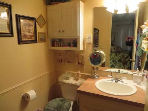 111 Windsor Rd, Chickasha, OK 73018 photo 9