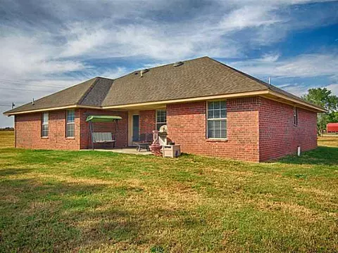 2005 County Rd 1213, Tuttle, OK 73089 photo 19