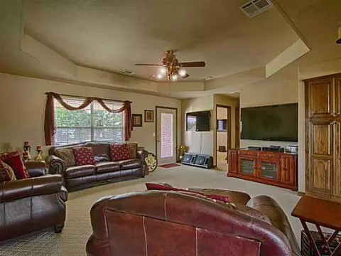 2005 County Rd 1213, Tuttle, OK 73089 photo 5