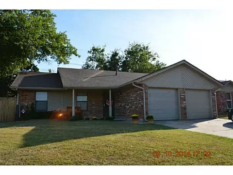 706 Silver Maple Ln, Noble, OK 73068 photo 2