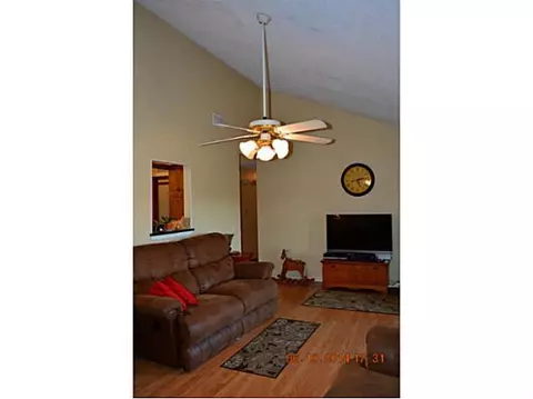 706 Silver Maple Ln, Noble, OK 73068 photo 9